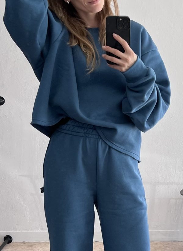 Crop Classhood + soft pants